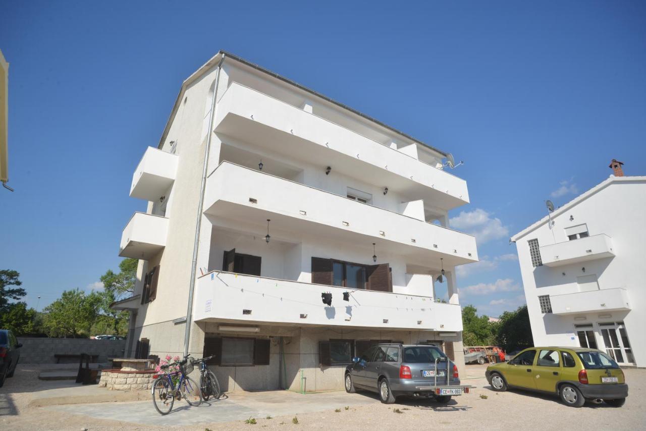 Apartments Citrus - Ferienwohnung Turanj