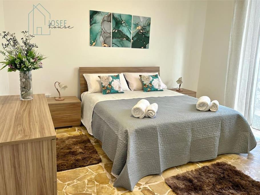 Josef House - B&B