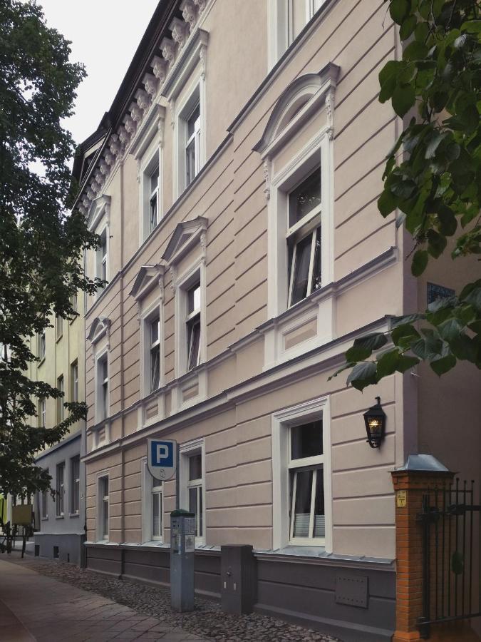 Apartament Sowińskiego 12 - blisko stacji PKP - Ferienwohnung