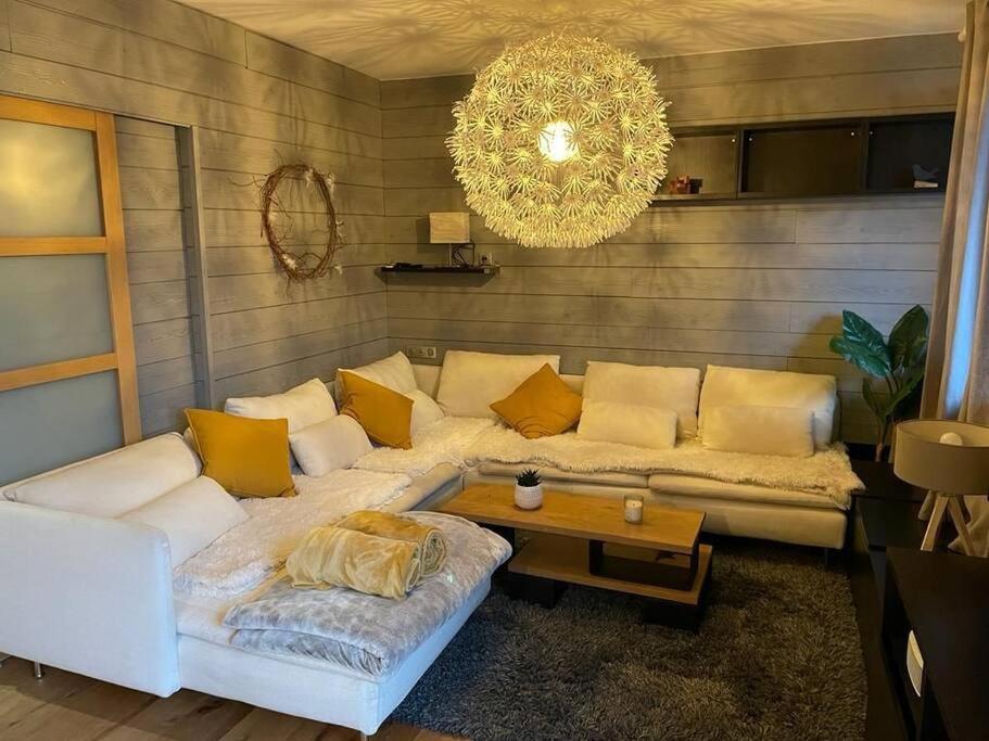 Joli logement avec terrasse La Cigale 6 à 8 personnes - Ferienwohnung