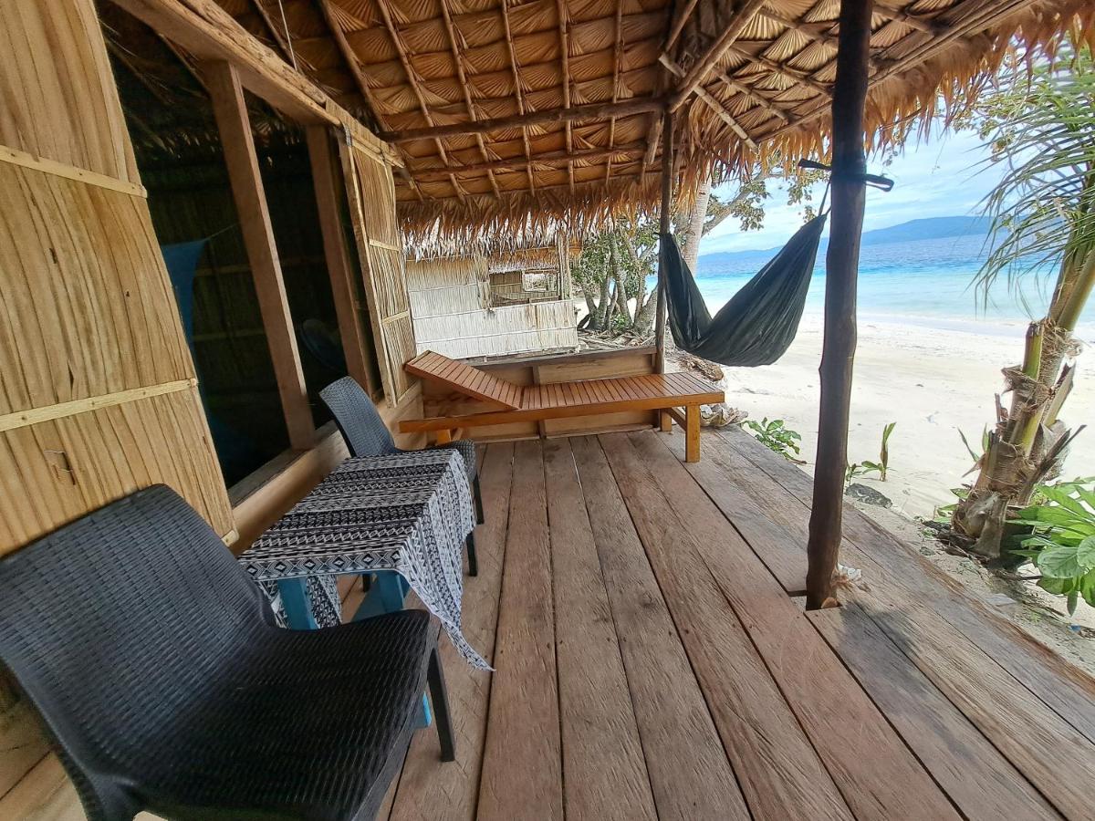 Raja Ampat Jousuba Homestay - B&B Minyaifuin