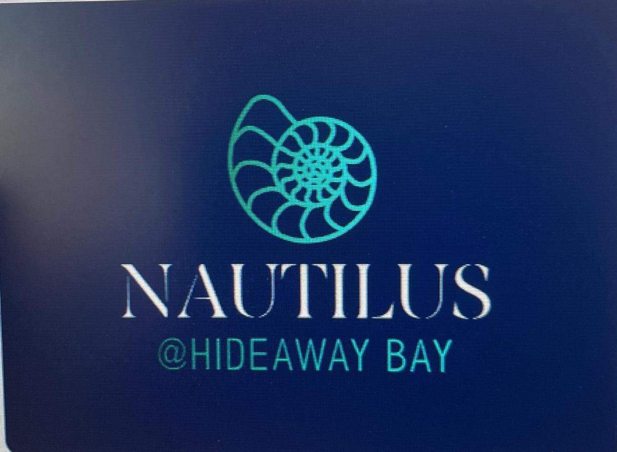 Nautilus @Hydeaway Bay/ Hideaway Bay - B&B