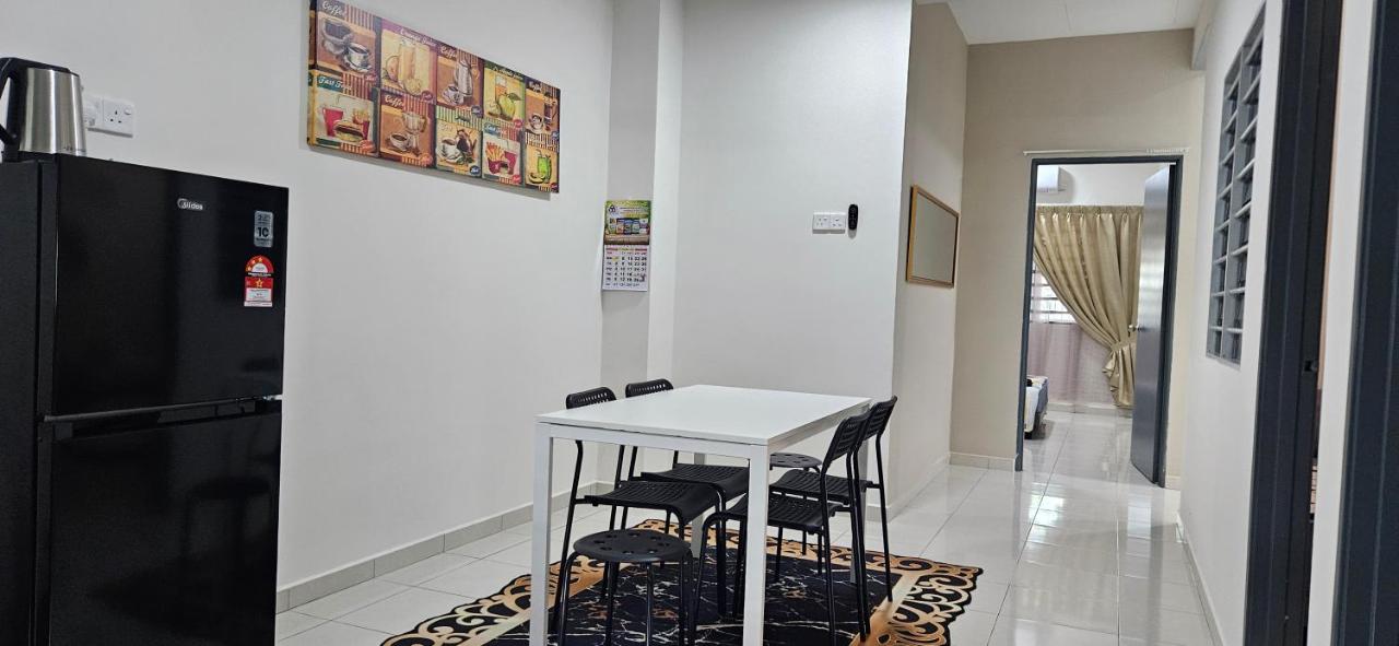 Teluk Intan Homestay Landed 3BR2B - Ferienwohnung