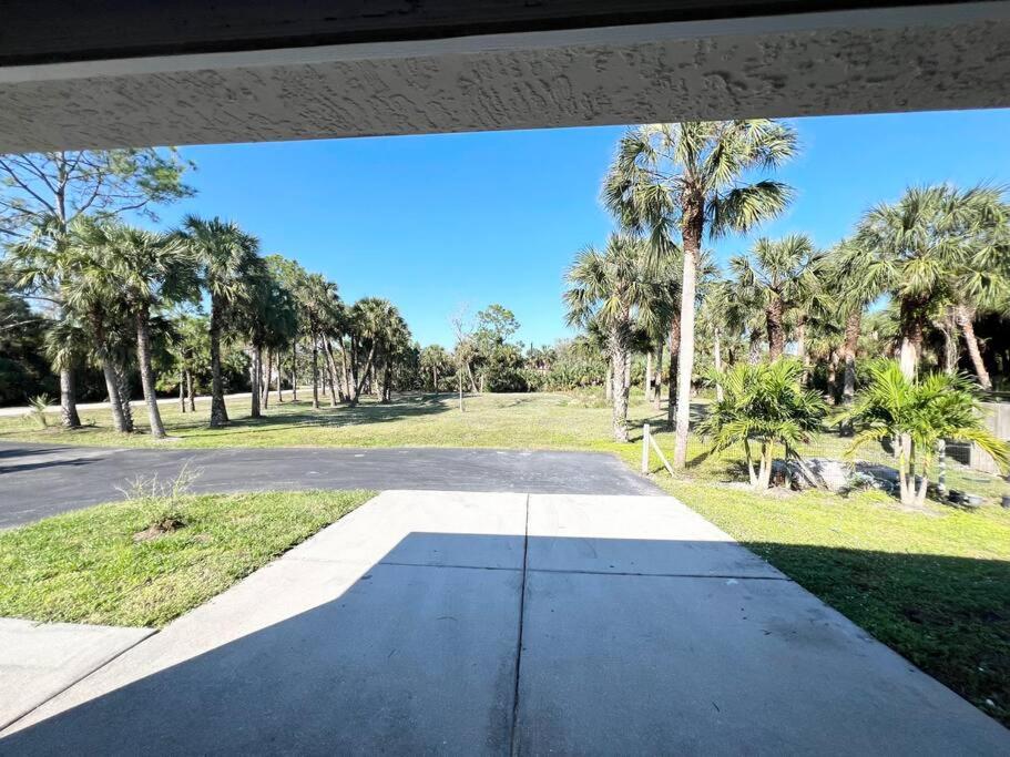 Holiday Home in Naples. Long term welcome - B&B