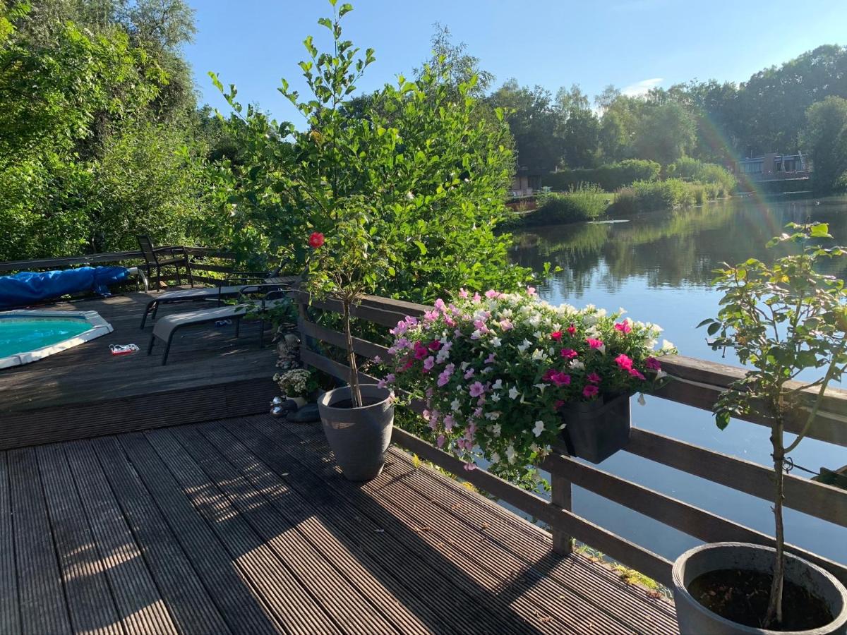 B&B Lanaken - Holiday Home 'Beautifull Water' - Bed and Breakfast Lanaken