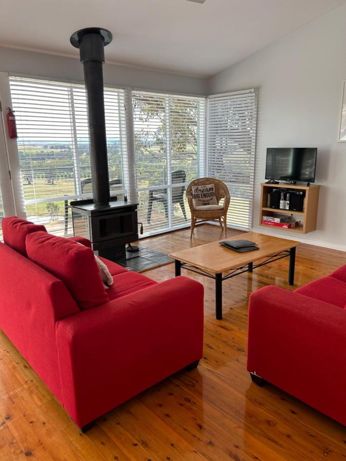 Two-Bedroom Cottage - Redgum