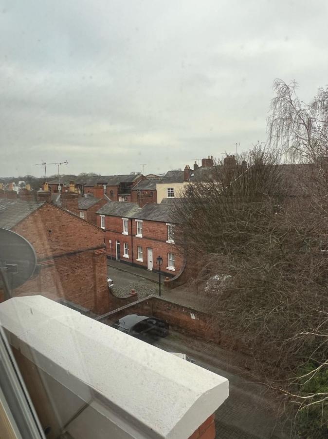 Chester Stays - Best Value Apartment with Free Parking in the heart of Chester - Chambres d'hôtes Chester