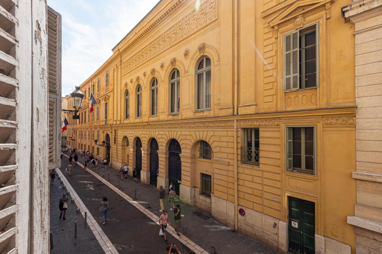 Lively district - Duplex Old Town - B&B Nizza