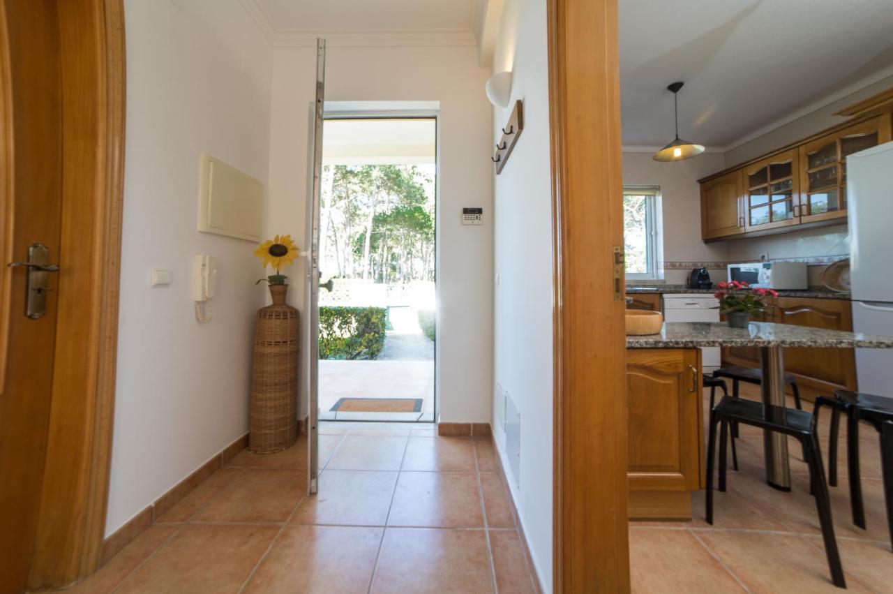 BmyGuest - Casa da Hera Villa Meco - B&B Sesimbra