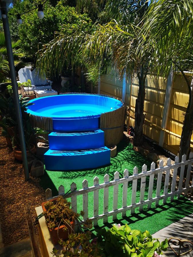 a Vue Guesthouse - B&B Somerset West