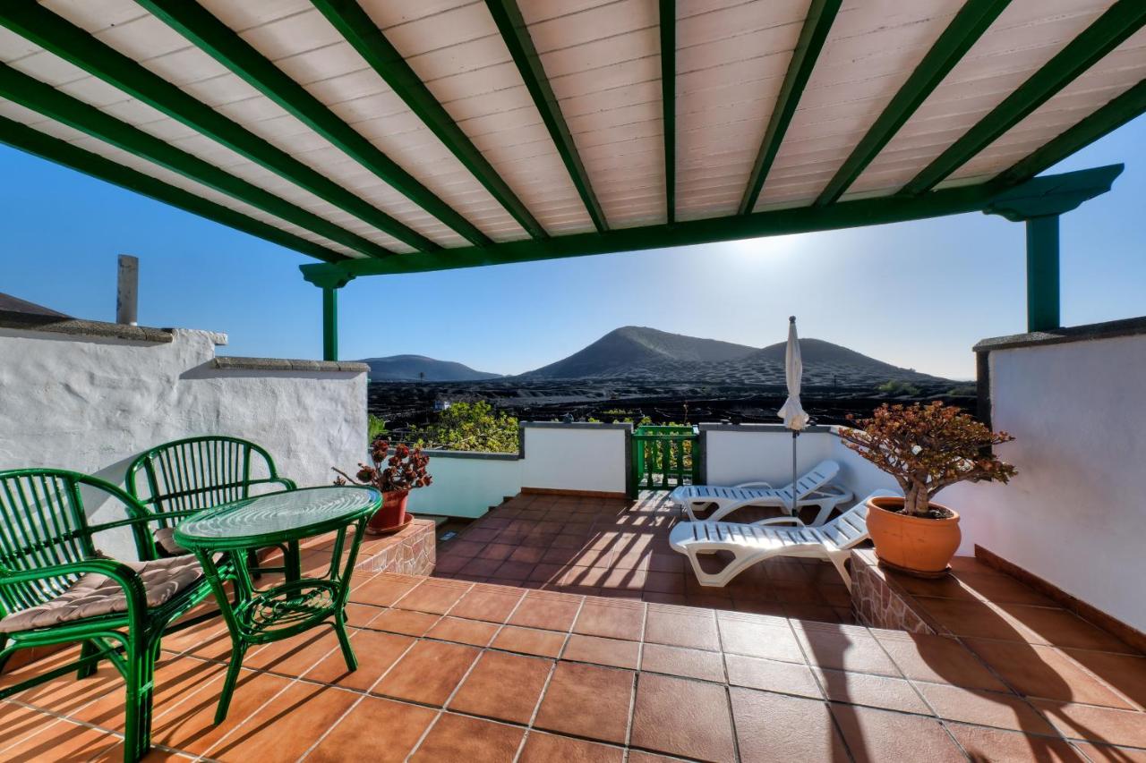 Casa Diama - By Lanzarote Vacation Homes - Bed and Breakfast Yaiza