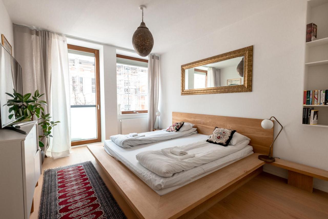 B&B Helsinki - 2ndhomes Gorgeous and Modern 2BR Apartment with Balcony - Bed and Breakfast Helsinki