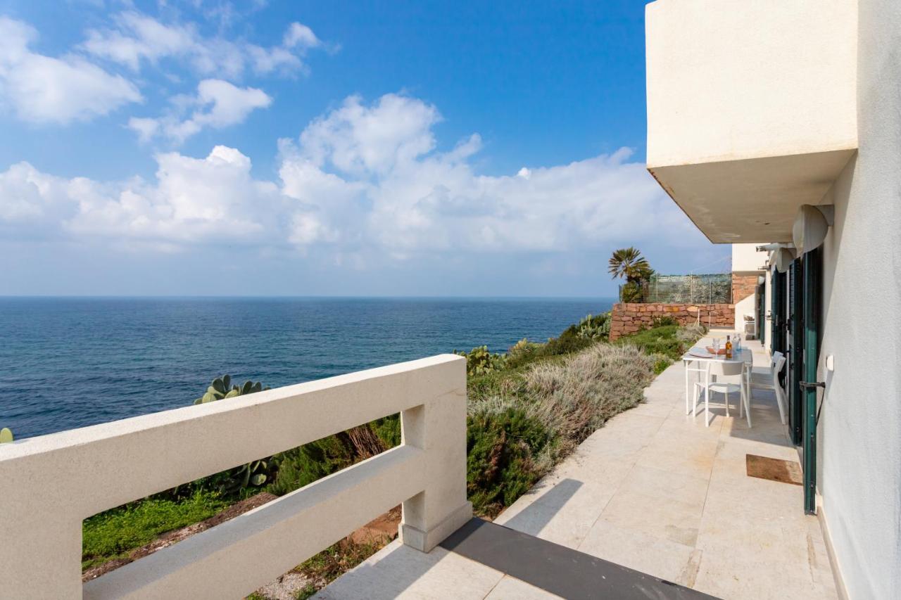 A pretty house overlooking the sea - B&B