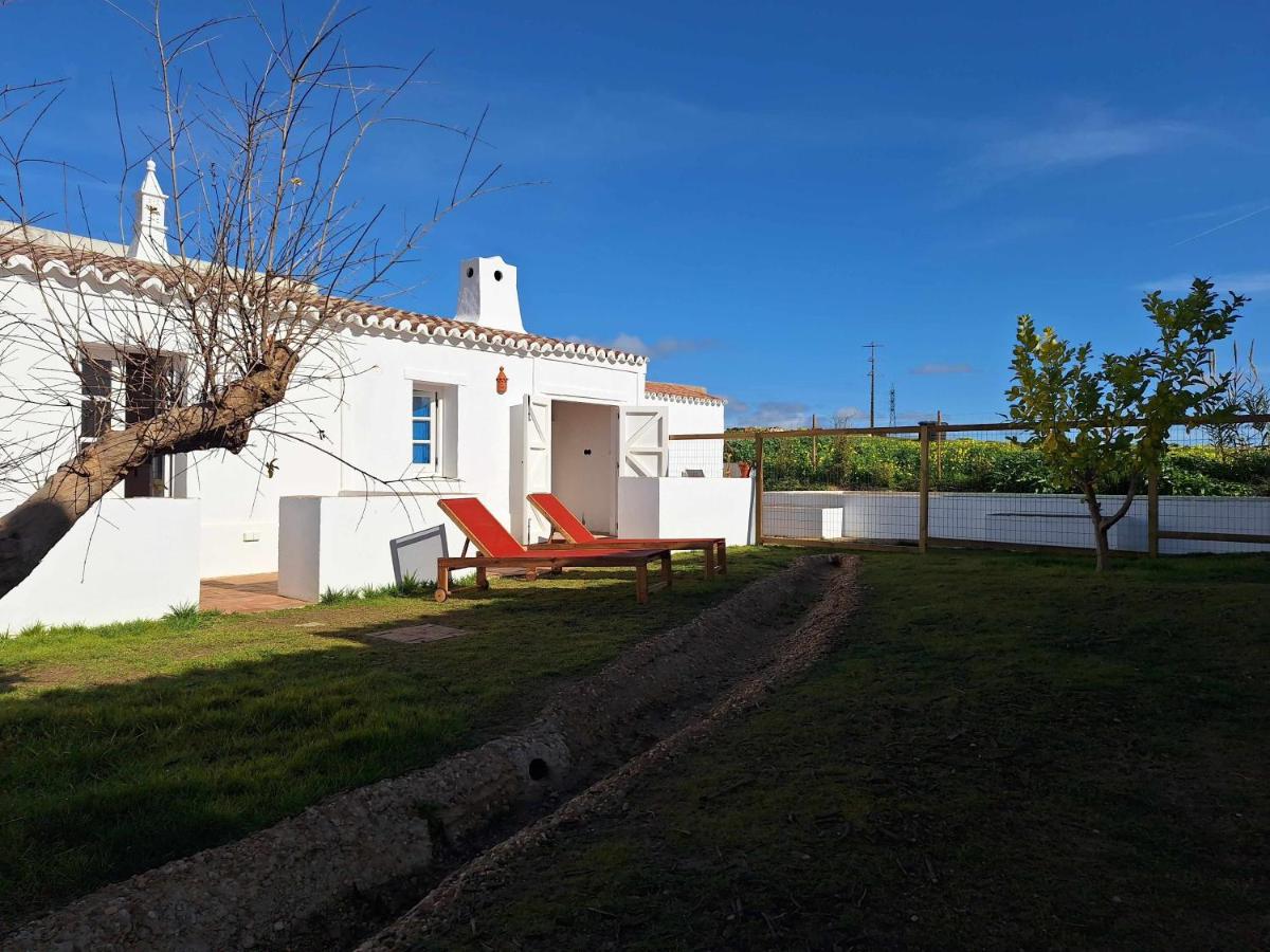 Milagres de Santa Rita - B&B Vila Nova De Cacela