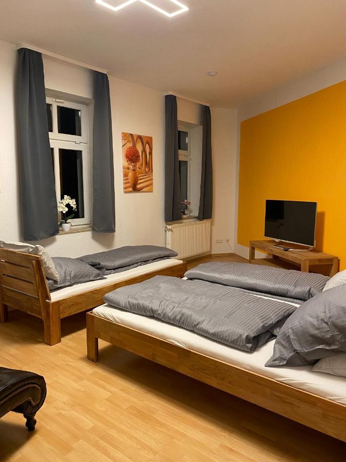 FeWo "Franzi" 5 Personen, zentrale Lage, Parkplatz - B&B Dessau