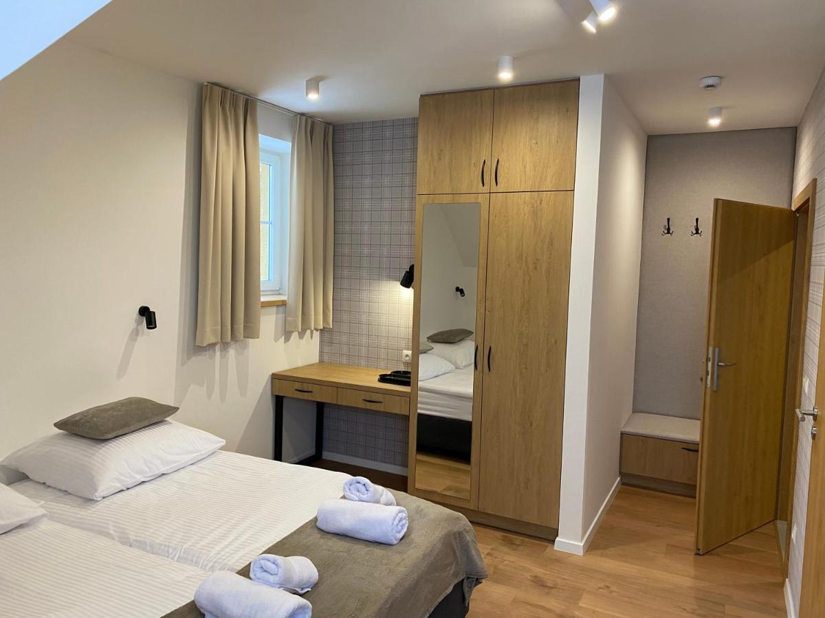 MODRZEW - noclegi w Pyzówce - B&B Pyzówka