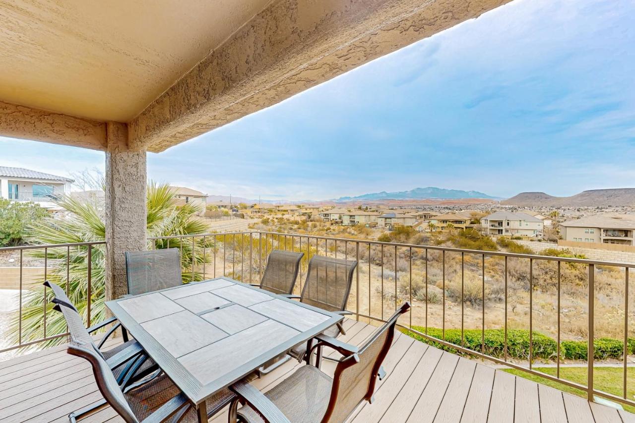 Mountain Views at the Village - B&B