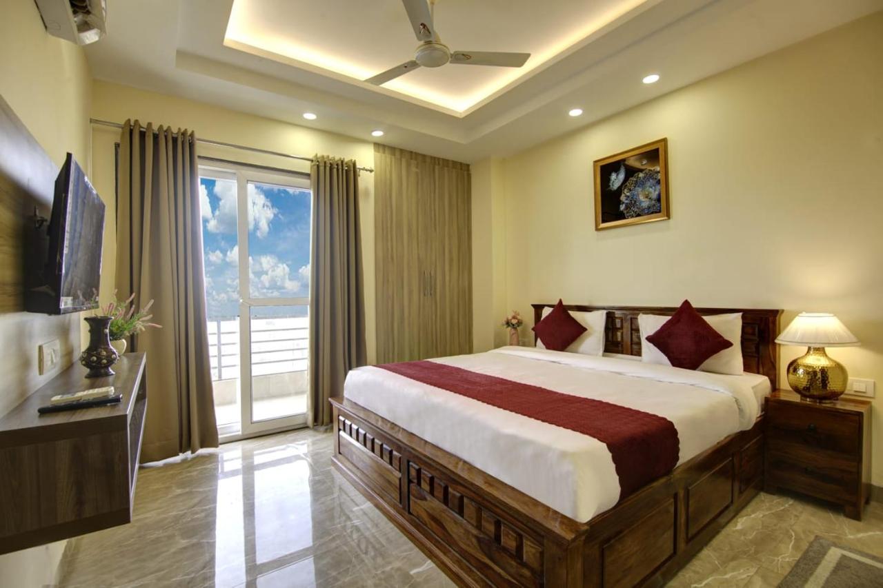 B&B Gurgaon - LIMEWOOD STAY SERVICE Apartment ARTEMIS HOSPITAL - Bed and Breakfast Gurgaon