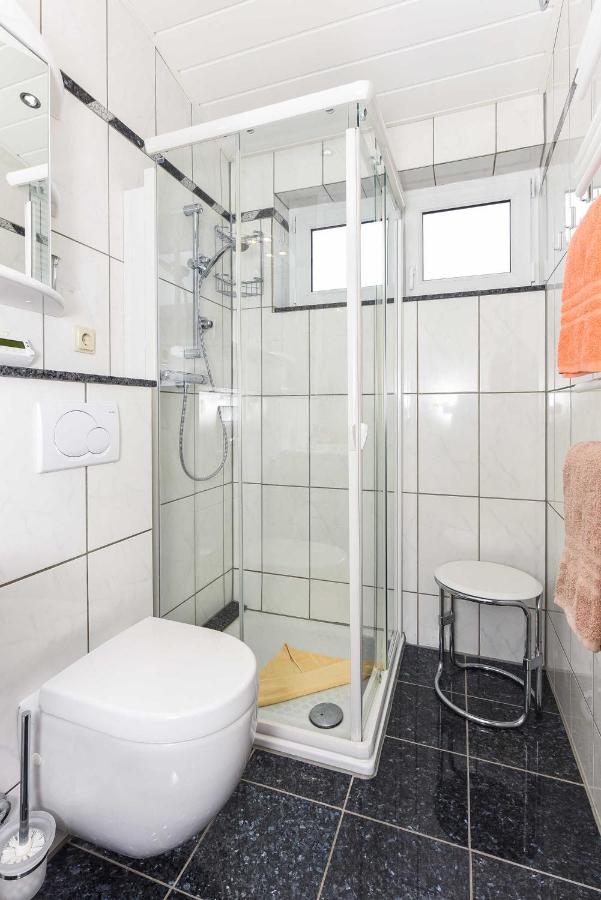 Ferienwohnung Captain Flints Schatz - B&B Bensersiel