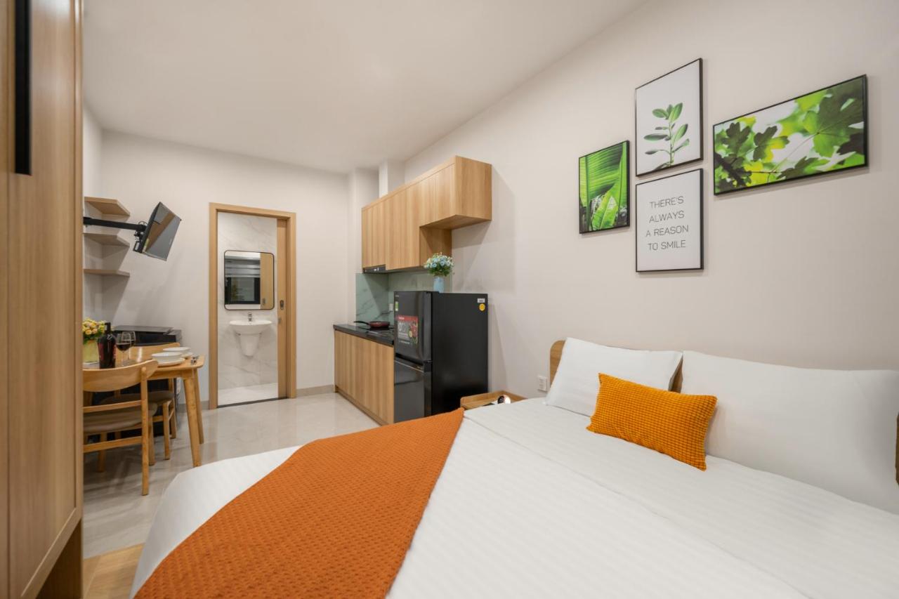 Studio Apartment with King Bed