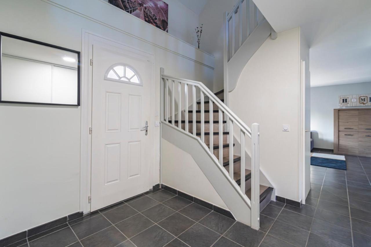 Santa Monica, maison individuelle, 6ch, parking - B&B Cormontreuil