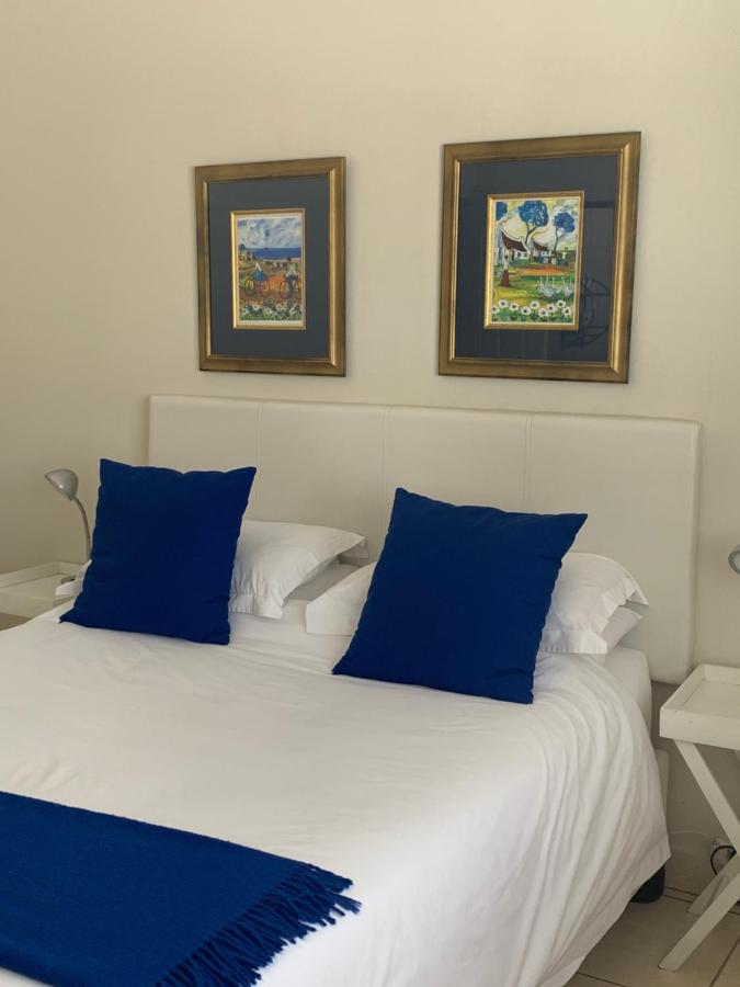  Double Room 8