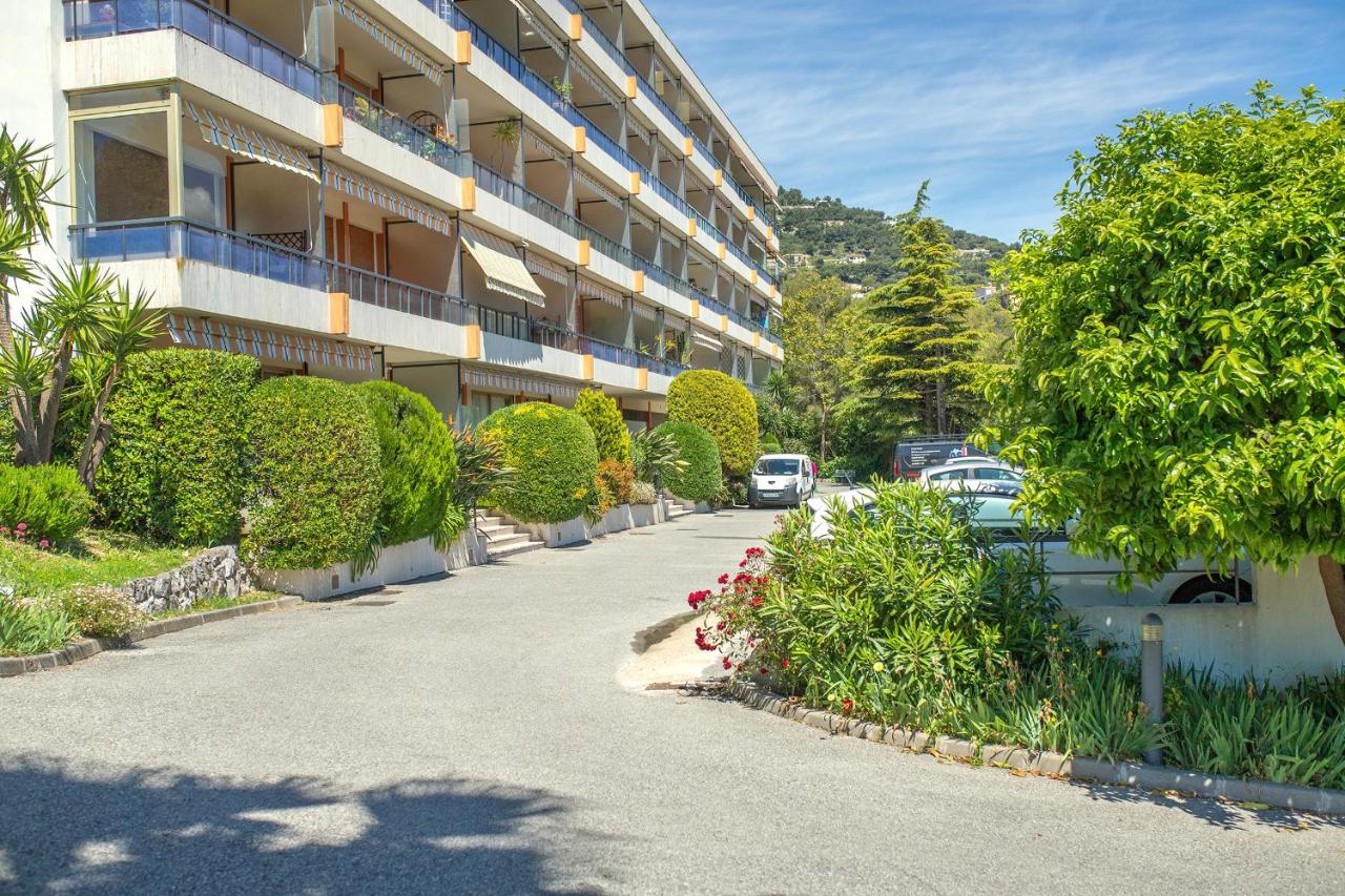 Magnifique studio limitrophe Monaco, parking privé - B&B Roccabruna