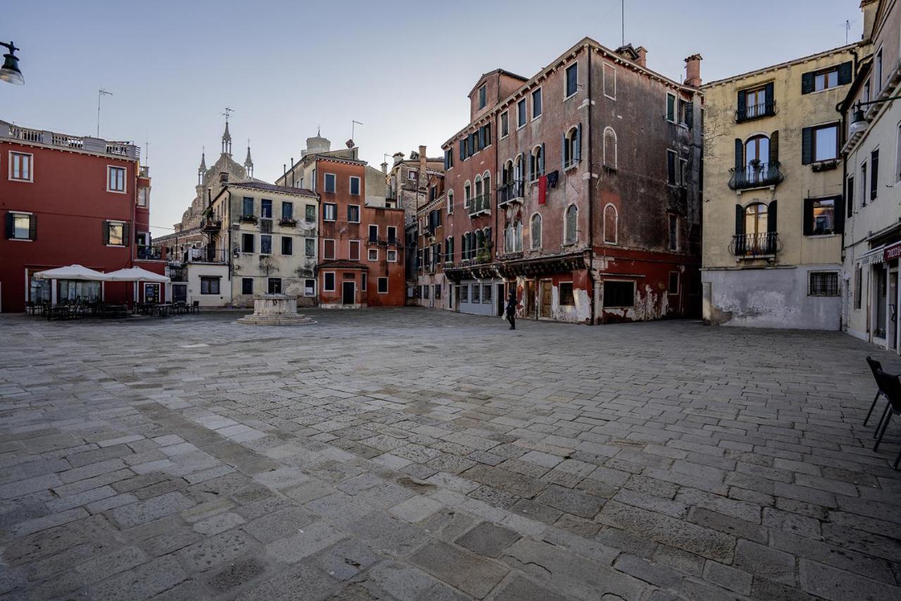 Palazzetto San Stin Up to 5 Guests Renewed in 2024 - Chambres d'hôtes Venise