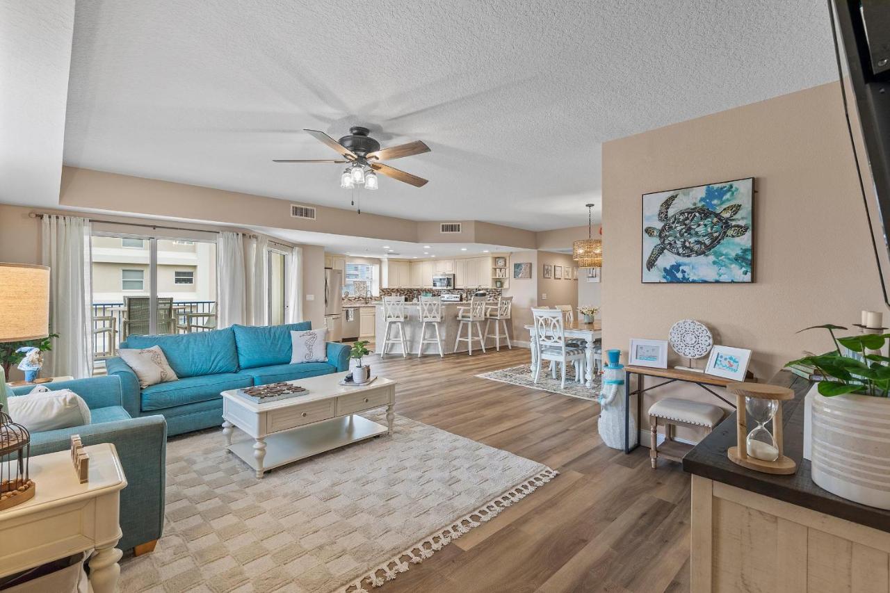 B&B New Smyrna Beach - Oceanwalk 1-401 - Bed and Breakfast New Smyrna Beach