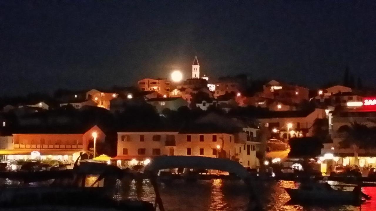 Two-Bedroom Apartment Nikola