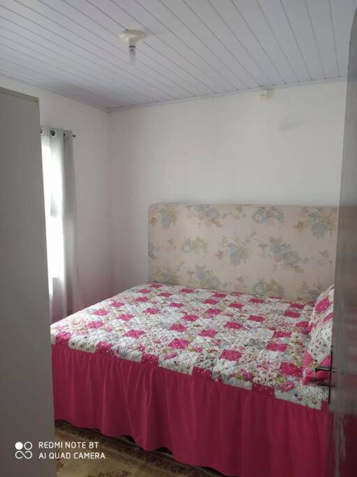 Casa no centro da cidade a 600 metros da praia. - B&B Porto Belo