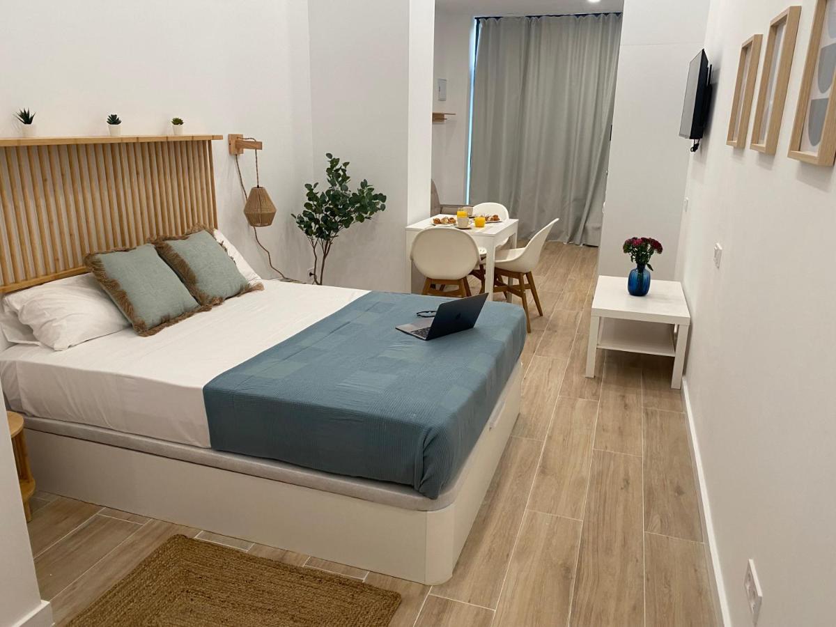 Studio with Sofa Bed