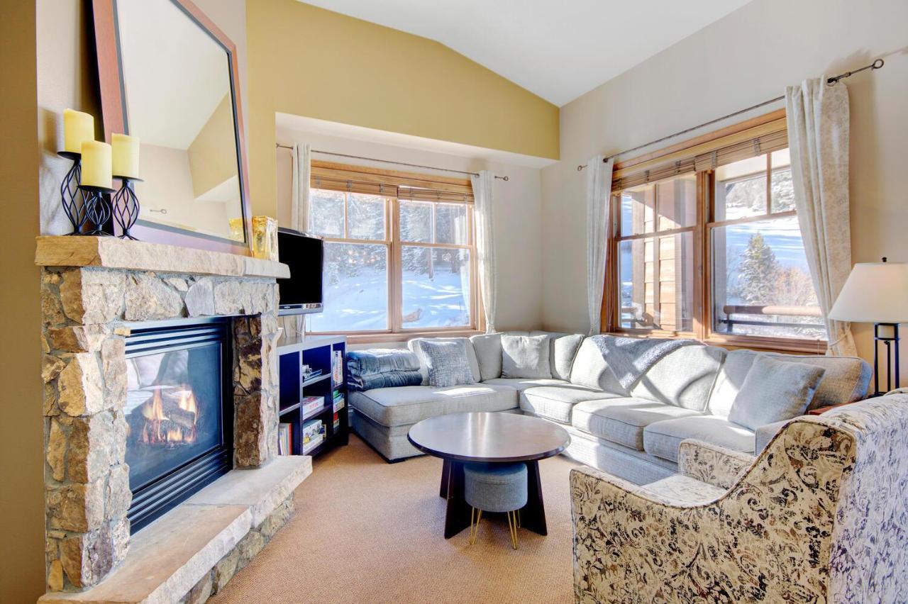 B&B Winter Park - Ski In Out Luxury Penthouse #1703 With Hot Tub & Great Views - 500 Dollars Of FREE Activities & Equipment Rentals Daily - Bed and Breakfast Winter Park