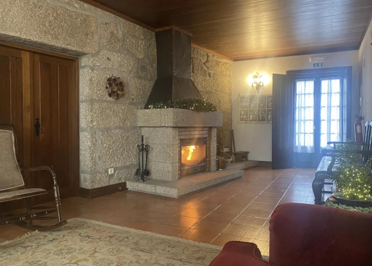 Casa das Mouras- Rio de Moinhos - B&B Rio de Moinhos