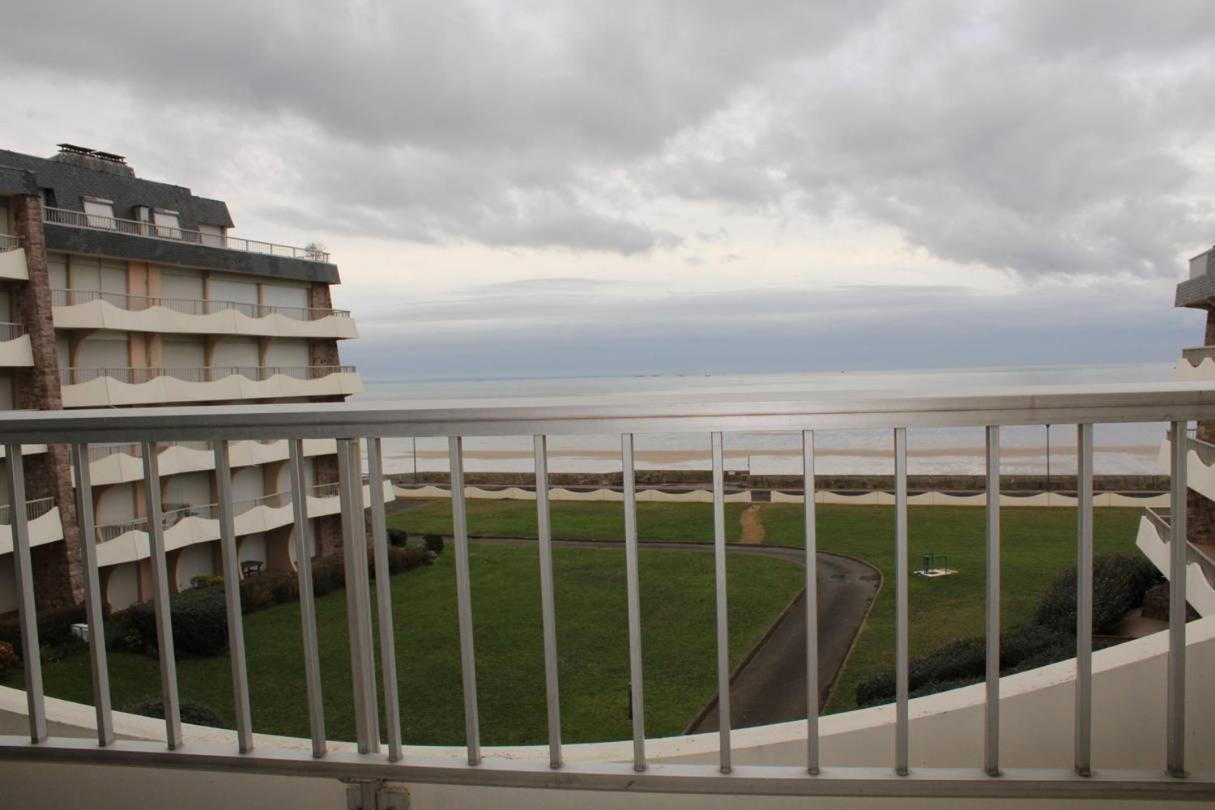 450 - A ERQUY, en bordure de la très belle plage de CAROUAL - Ferienwohnung