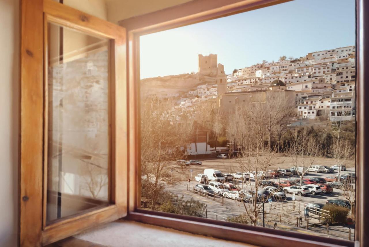 Casa Cueva "EL PORCHE DEL JUCAR" - B&B Alcalá del Júcar