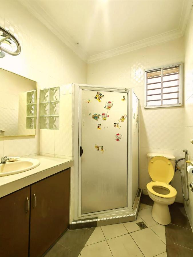 AaronL Homestay - B&B Kota Kinabalu
