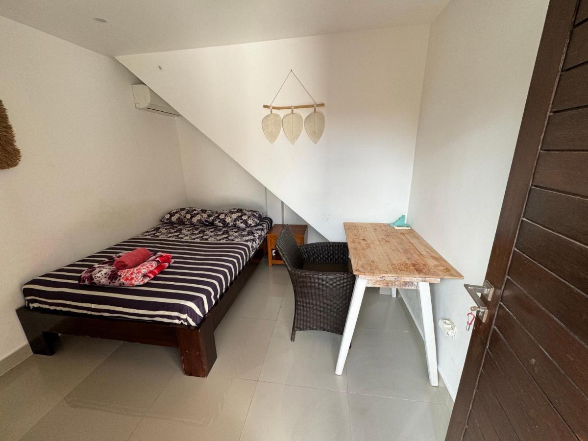 Standard Double Room with Shared Bathroom