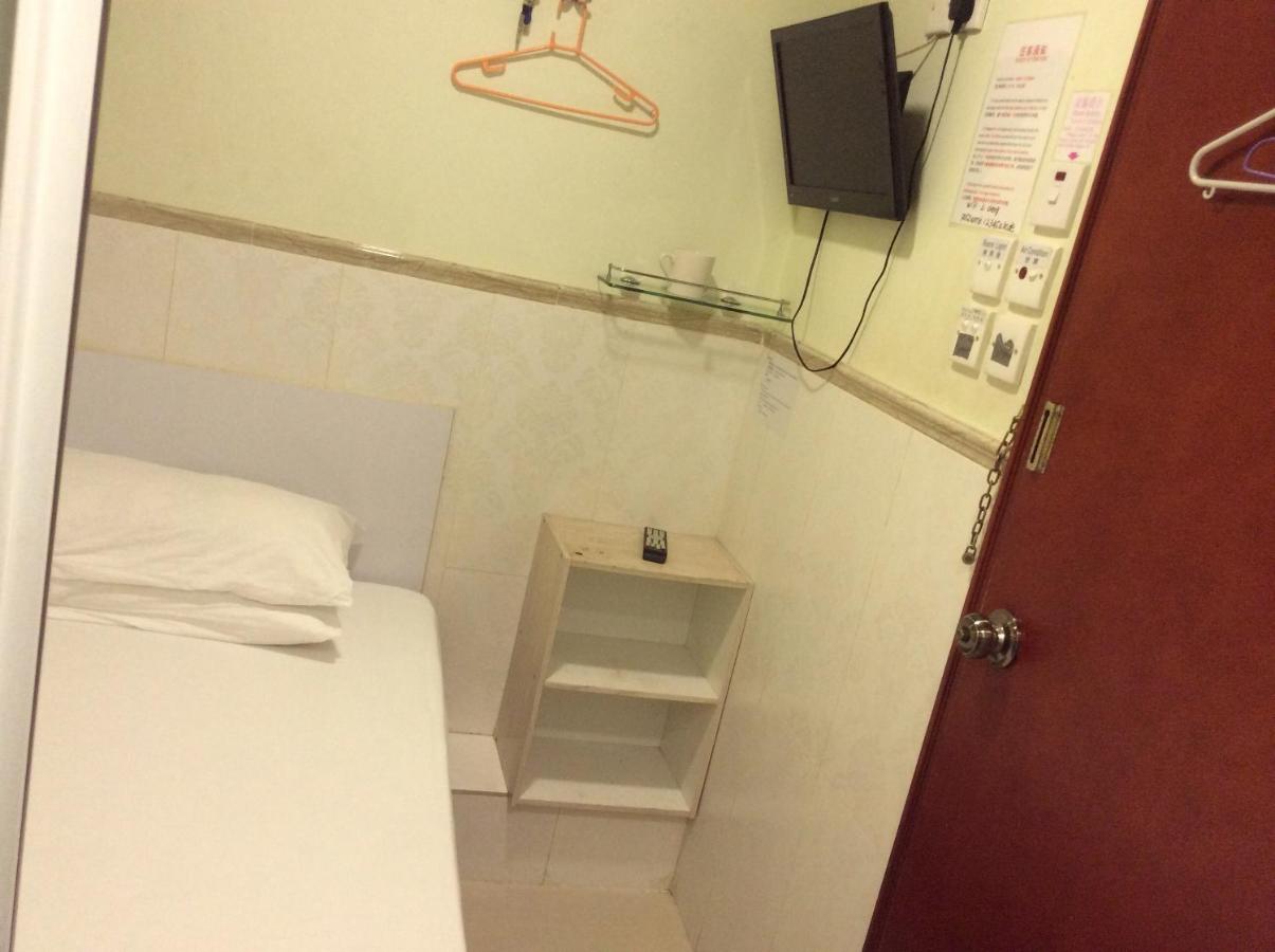 Einzelzimmer mit eigenem Bad