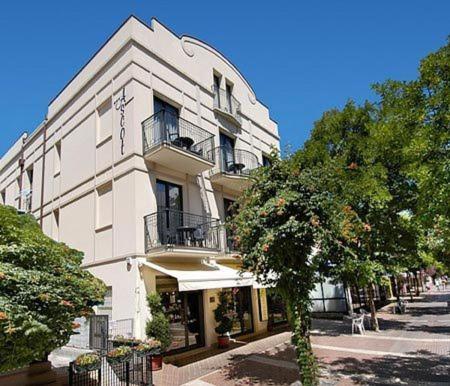 Residence Ascot - Ferienwohnung