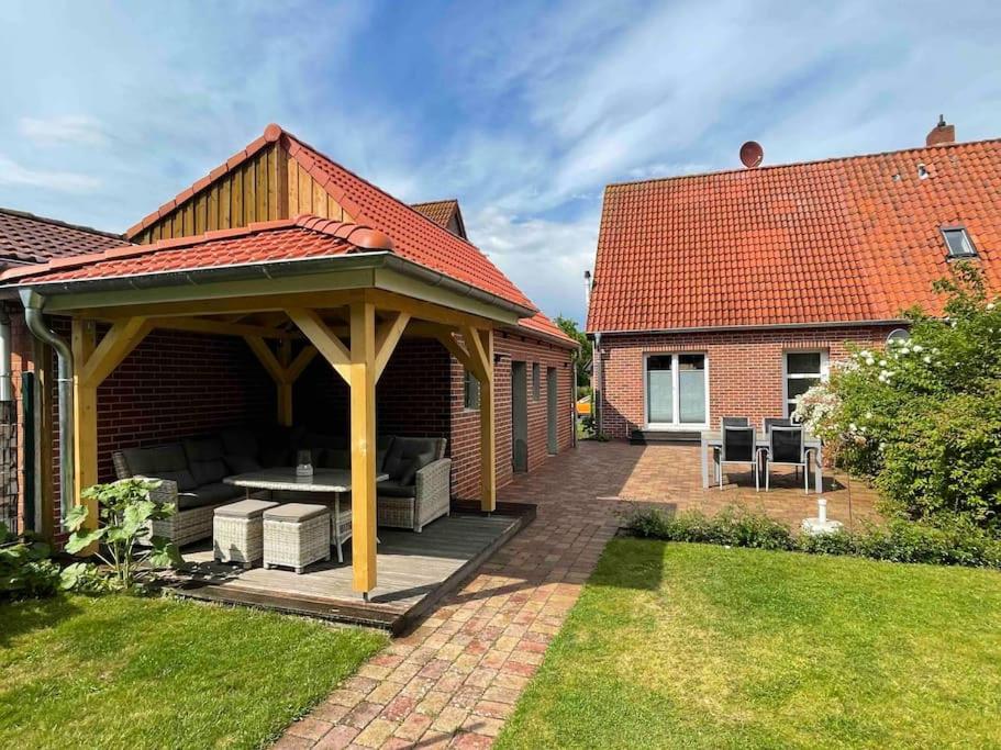 B&B Fehmarn - Haus am Stadtpark - Bed and Breakfast Fehmarn