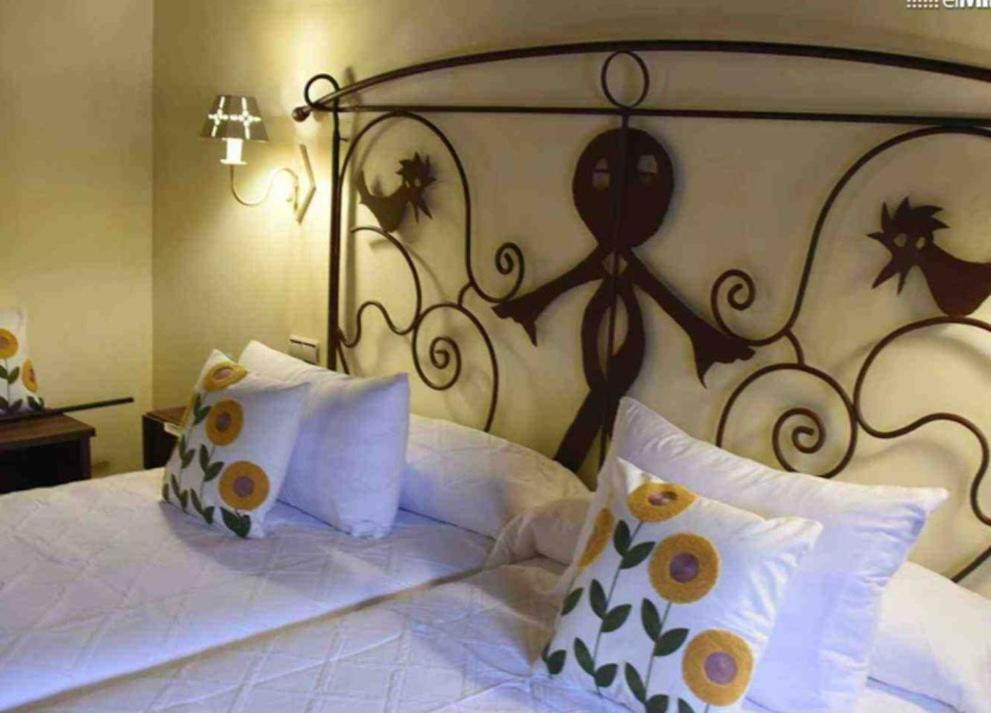 Twin Room with Mountain View