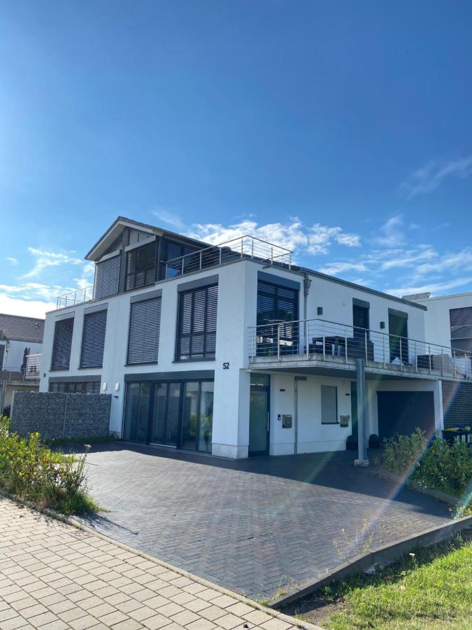 Haus mit Panoramablick auf den Phönixsee - B&B