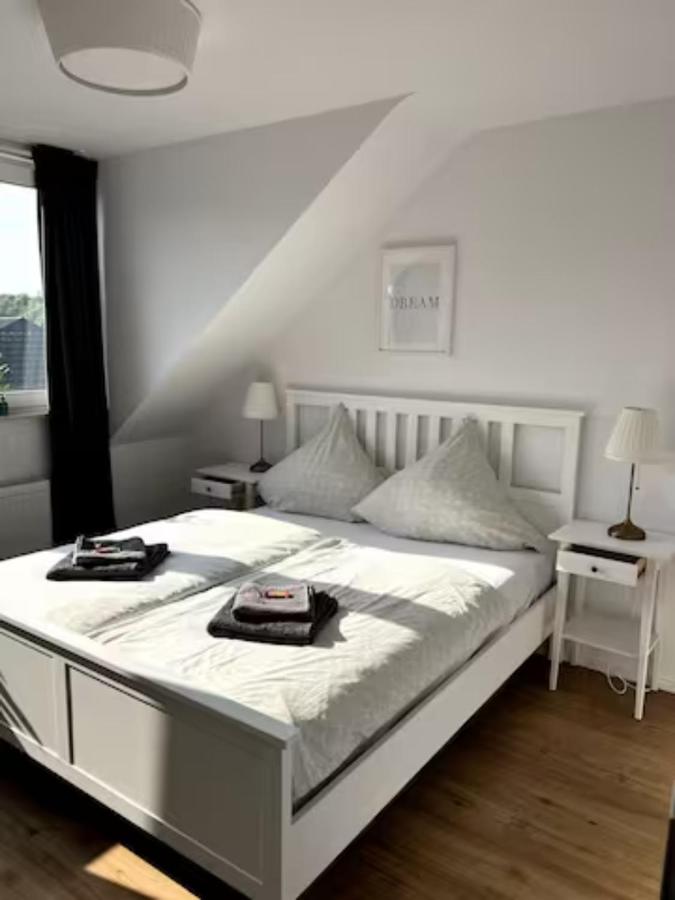 B&B Oberhausen - Wohnung am CentrO! - Bed and Breakfast Oberhausen