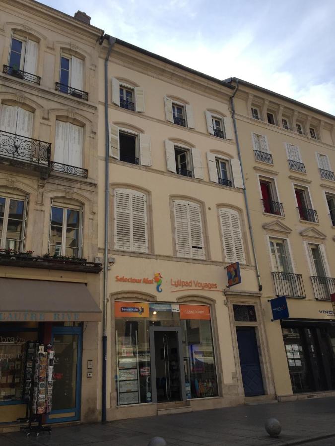La Casa Victoria -Stanislas area -Suite 65m2 OR Loft 75m2 - Chambres d’hôtes
