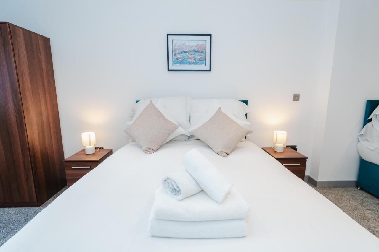 George House Modern Apartments by VICHY - Bed and Breakfast