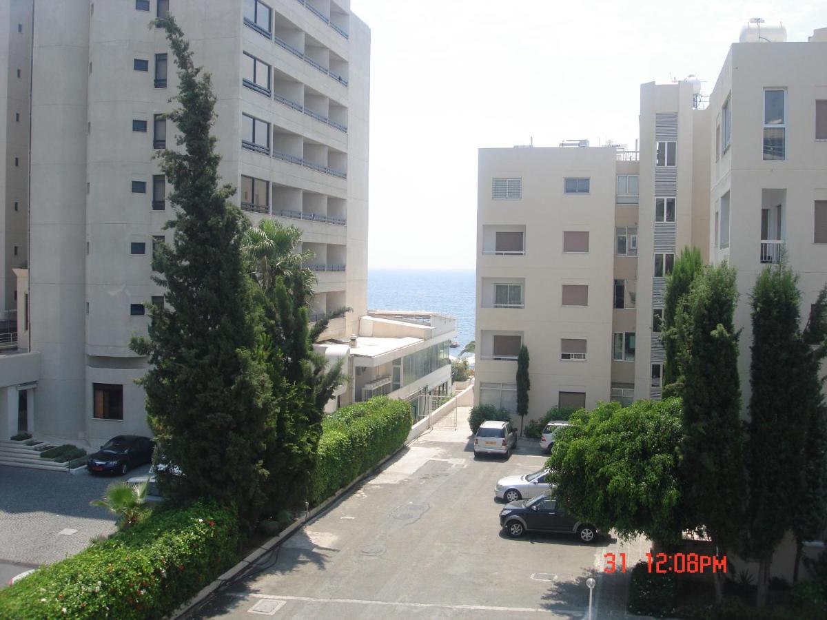 Standard Three-Bedroom Apartment