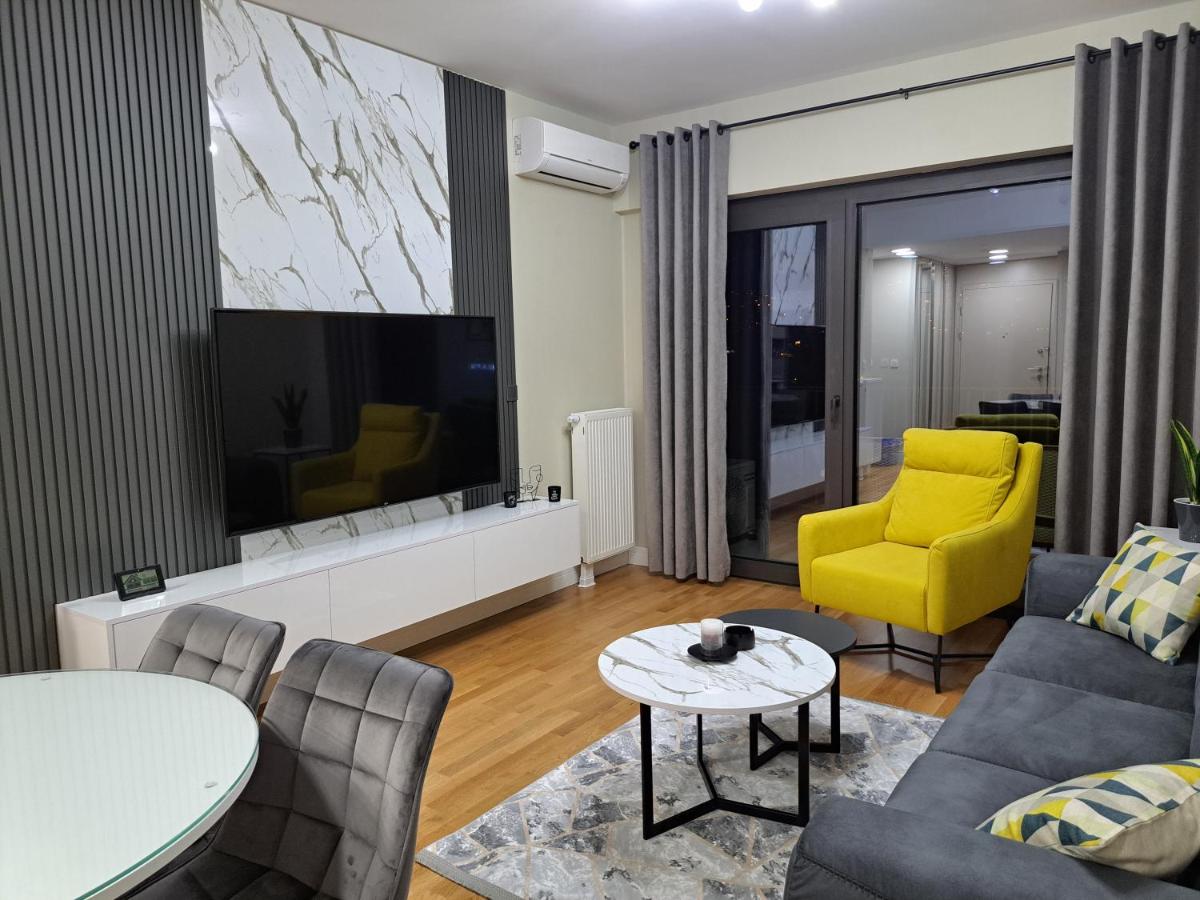 B&B Skopje - Divine 69 Luxury Apartment, Skopje City - Center, Diamond Residences, free parking - Bed and Breakfast Skopje