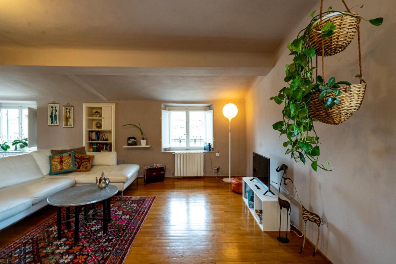 Cozy apartment with a view on the city walls - B&B Lucca