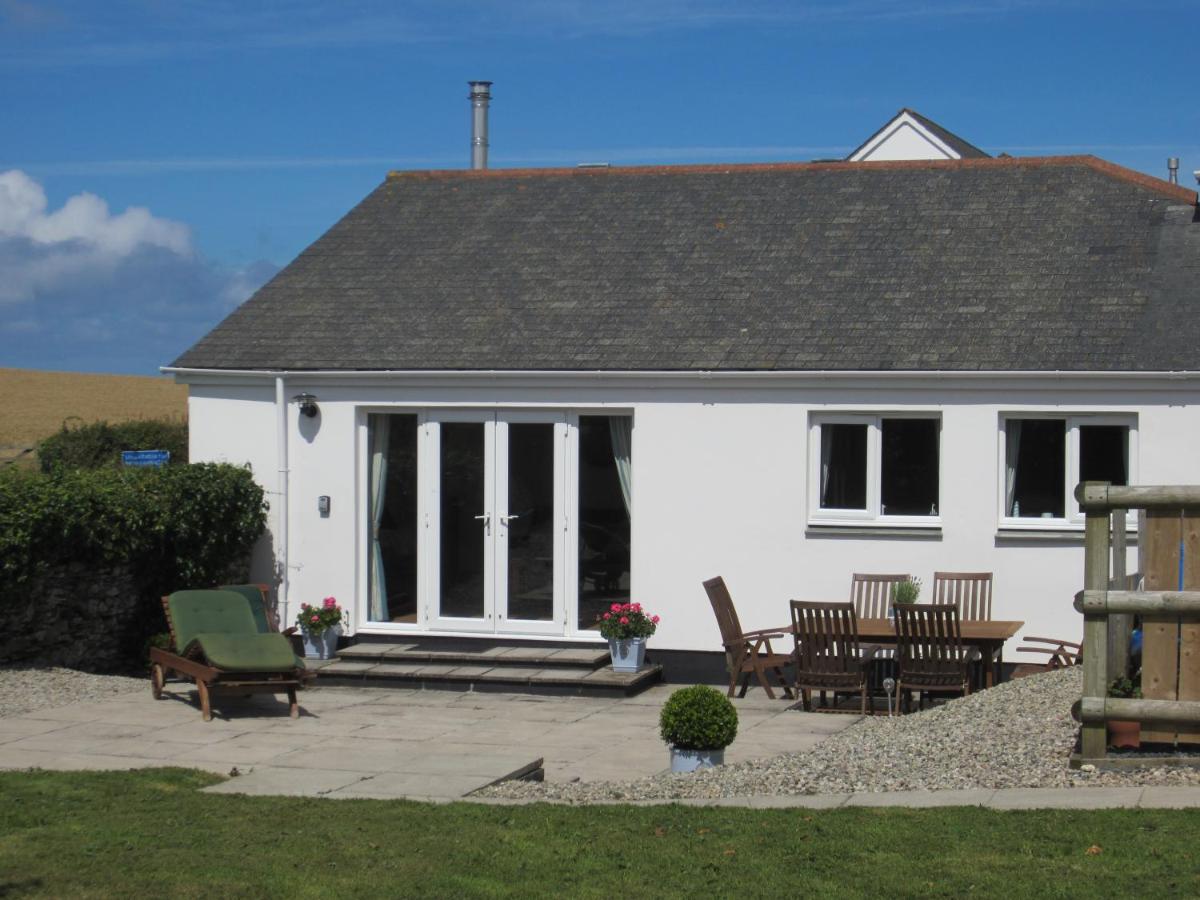 Singing Cottage - B&B